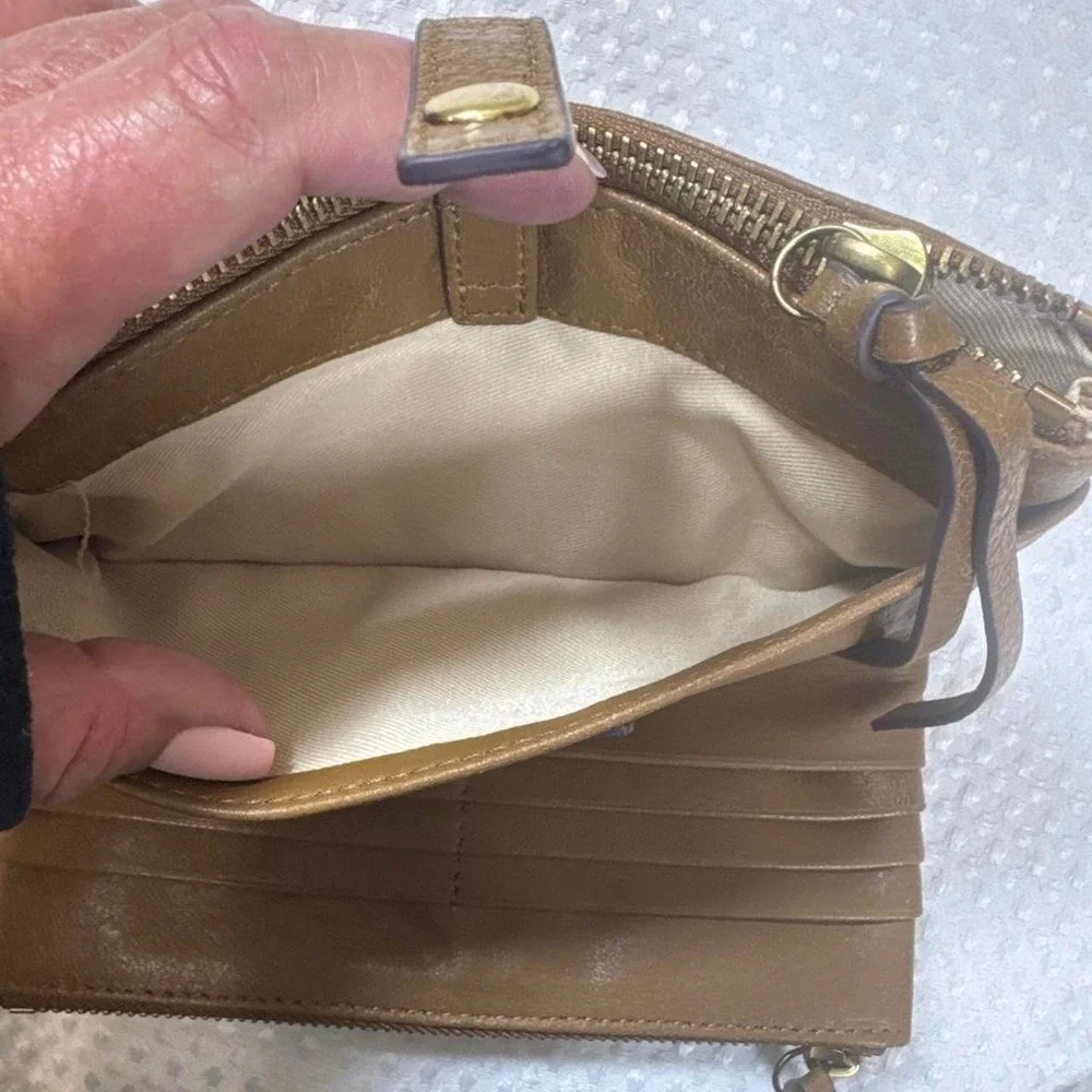 Lucky Brand Koda Leather Wallet in Topanga